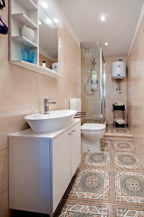 Apartman Delfin Rovinj Ngoại thất bức ảnh