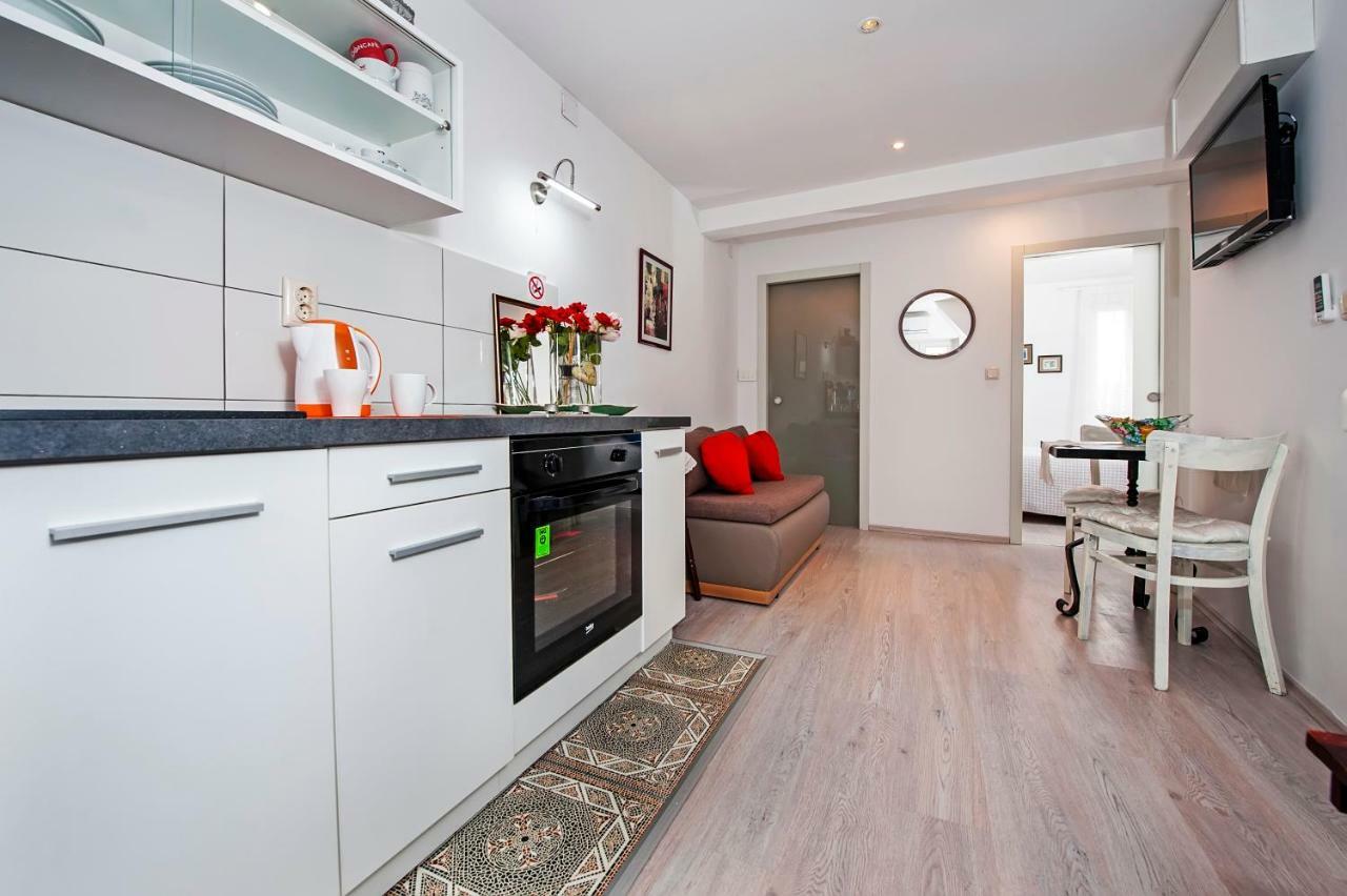 Apartman Delfin Rovinj Ngoại thất bức ảnh