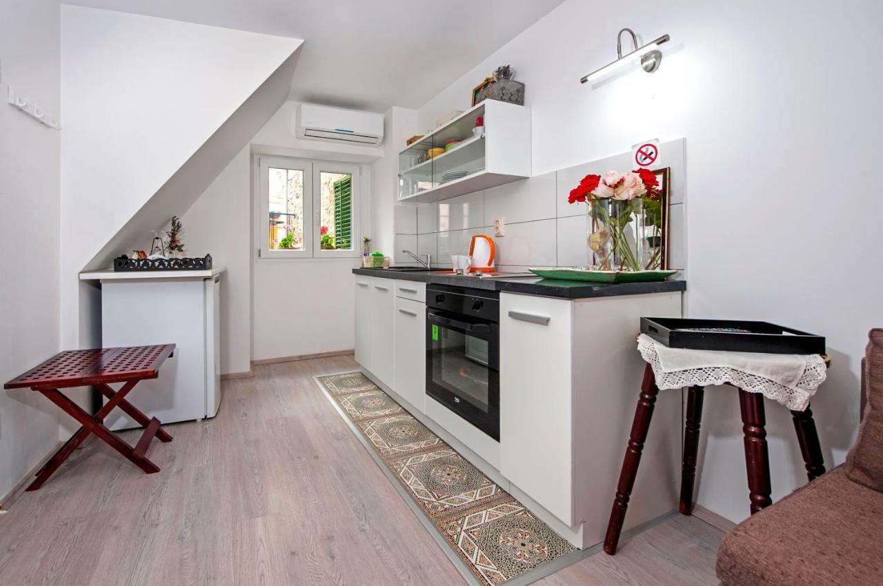 Apartman Delfin Rovinj Ngoại thất bức ảnh